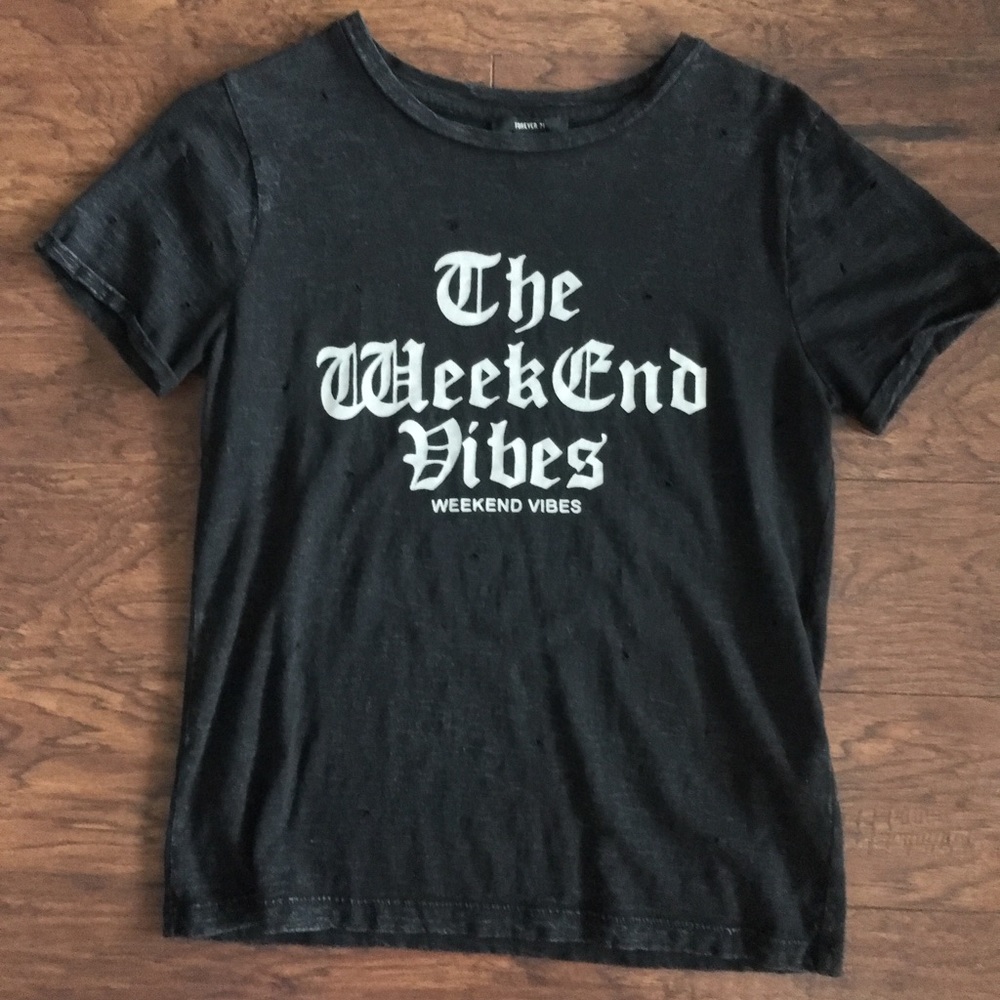 SALE❗️Holy Tee “The Weekend Vibes”
